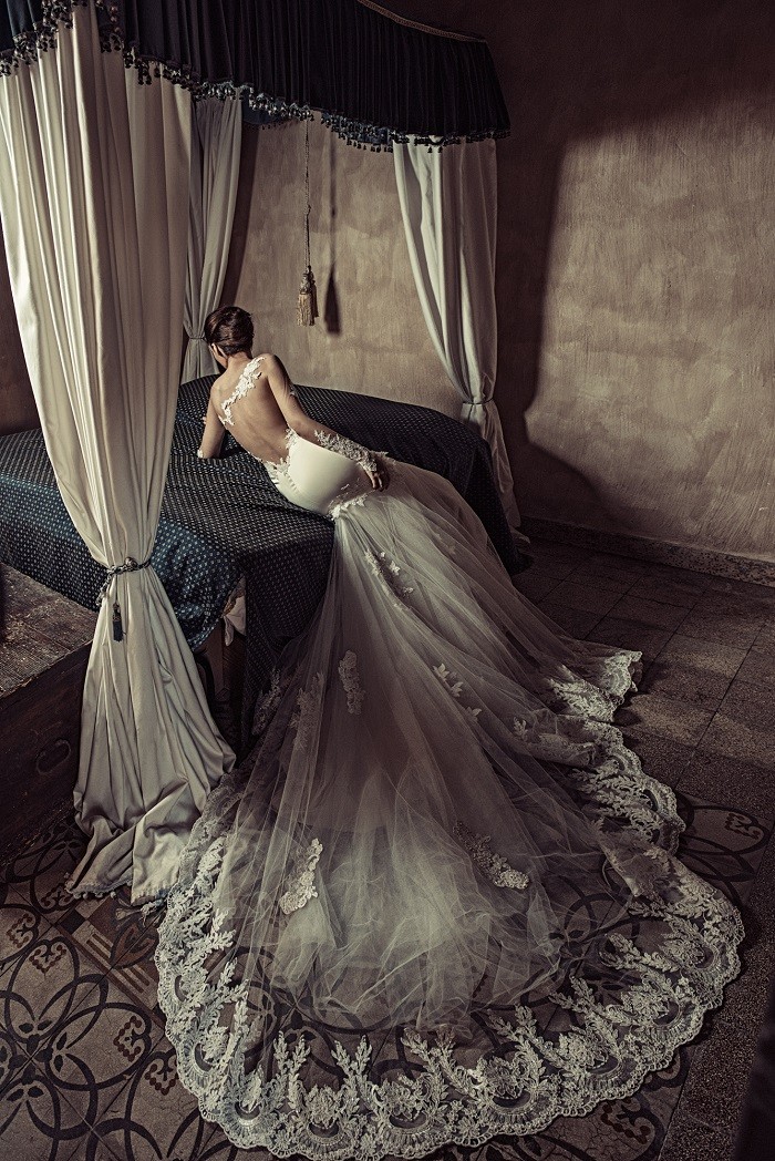 Vestido de novia 1730 de Julia Kontogruni