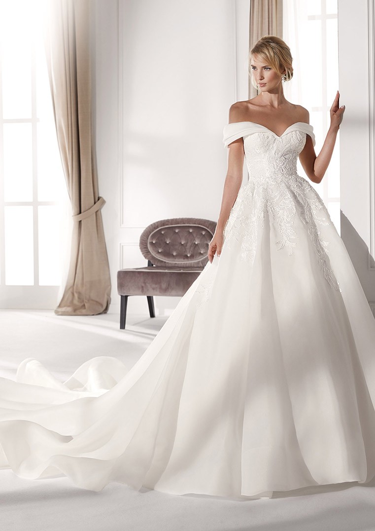 Vestidos de novia NIA2059