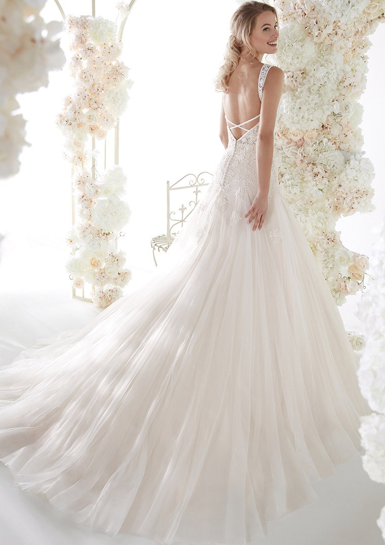 Vestidos de novia COA2046