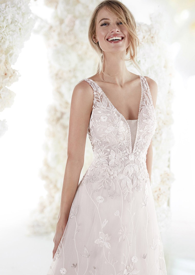 Vestidos de novia COA2075