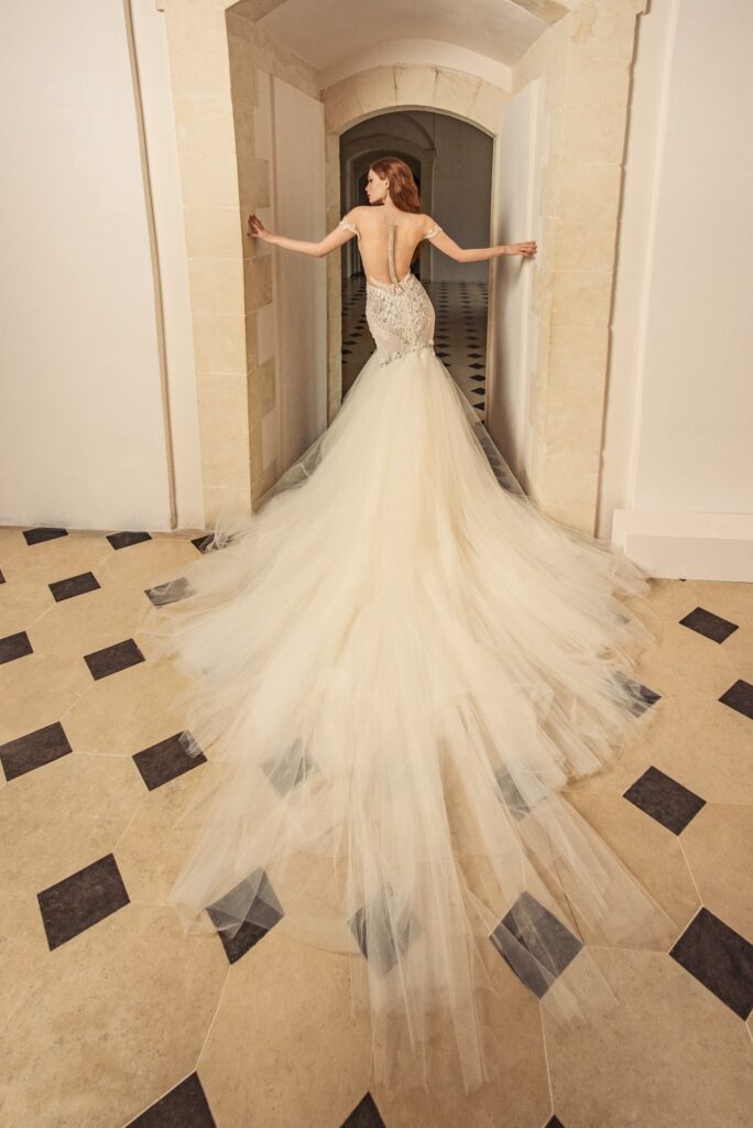 Vestidos de novia CB COUTURE 10 - JULIA KONTOGRUNI