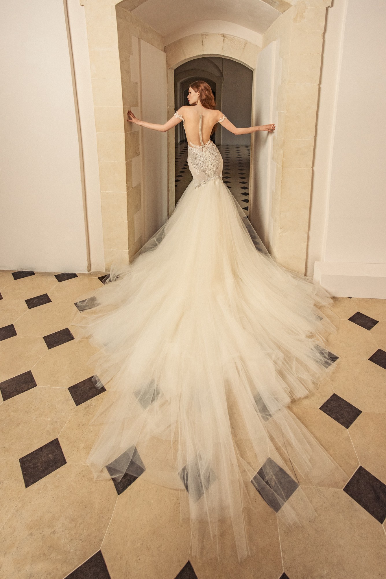 Vestidos de novia CB COUTURE 10 - JULIA KONTOGRUNI