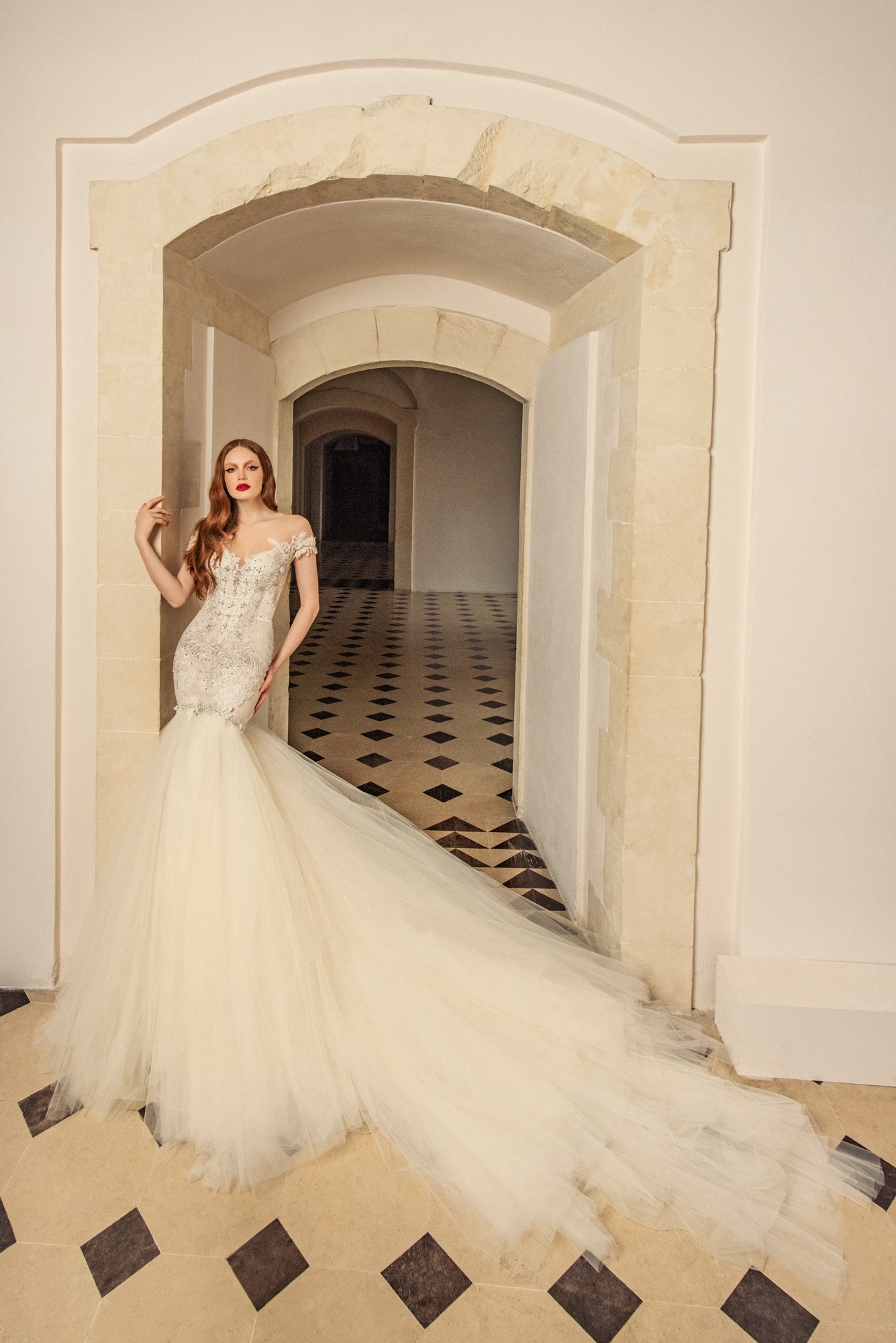 Vestidos de novia CB COUTURE 10 - JULIA KONTOGRUNI