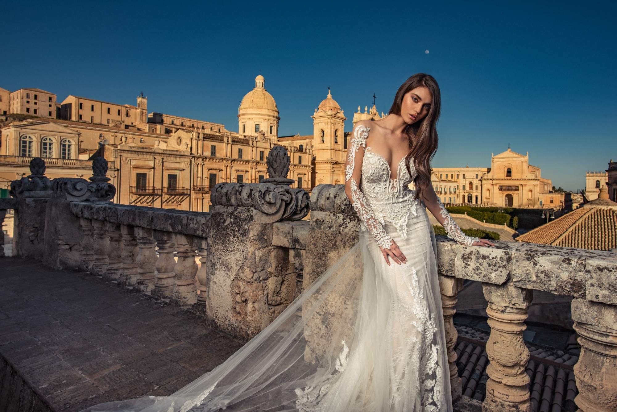 Vestidos de novia JK COUTURE 33 - JULIA KONTOGRUNI