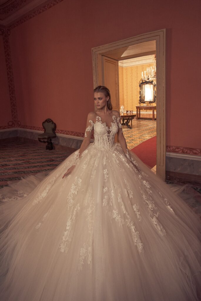Vestidos de novia JK COUTURE 19 - JULIA KONTOGRUNI