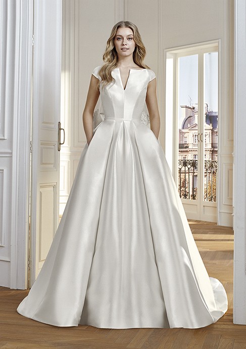 Vestidos de novia SALONIQUE - SAN PATRICK