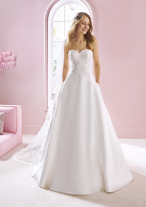Vestidos de novia YVONNE - WHITE ONE