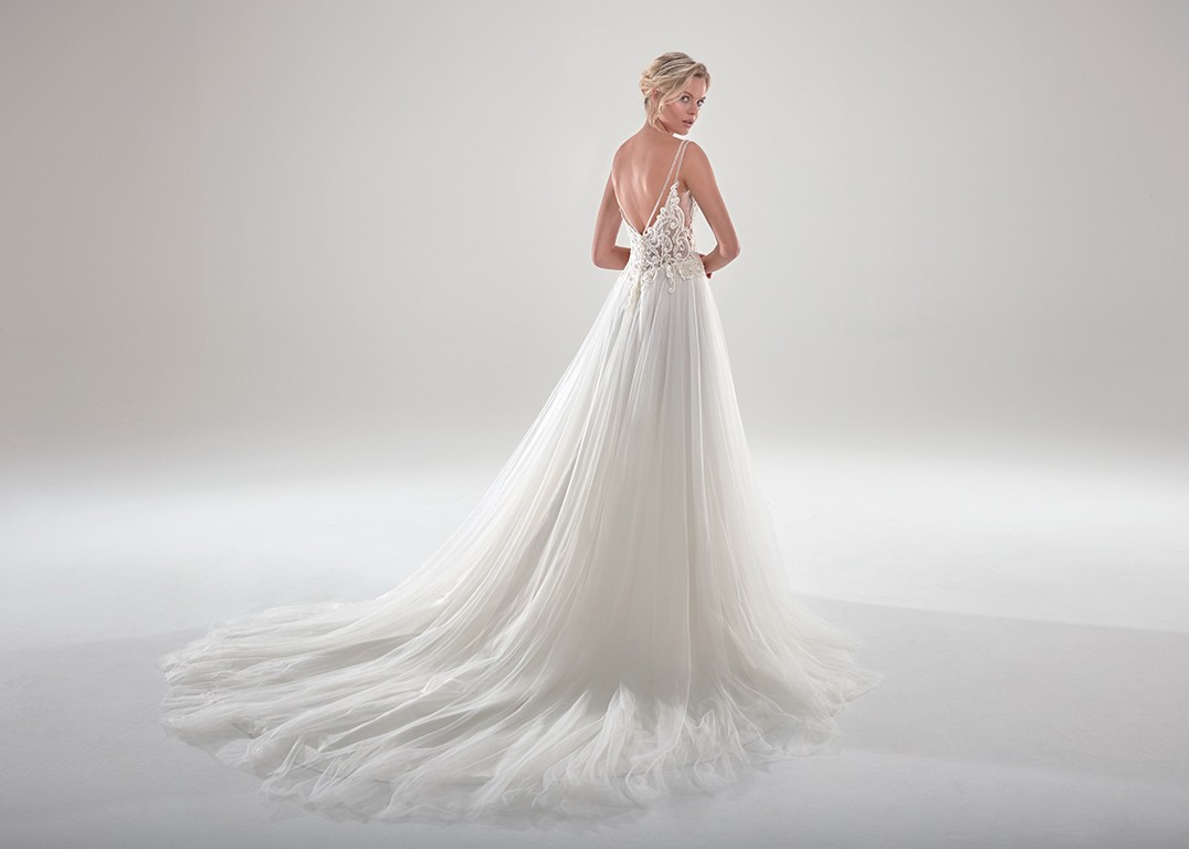 Vestidos de novia AUA2040