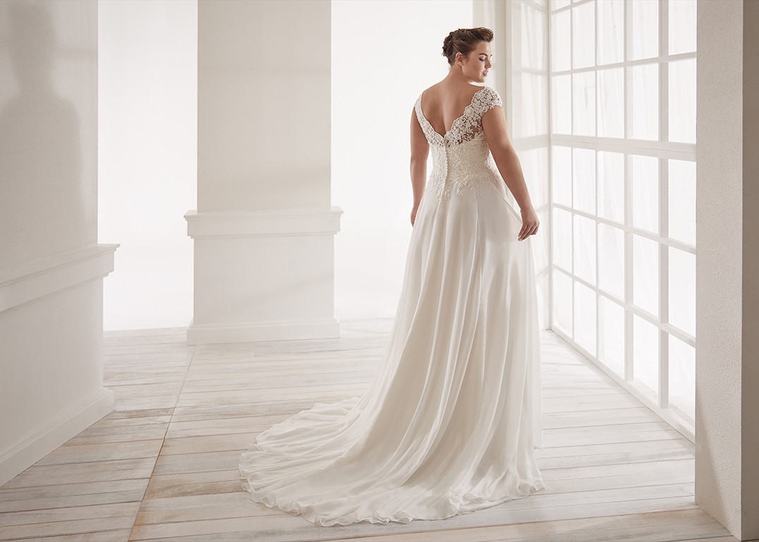 Vestidos de novia CVA20151 - WHITE ONE PLUS