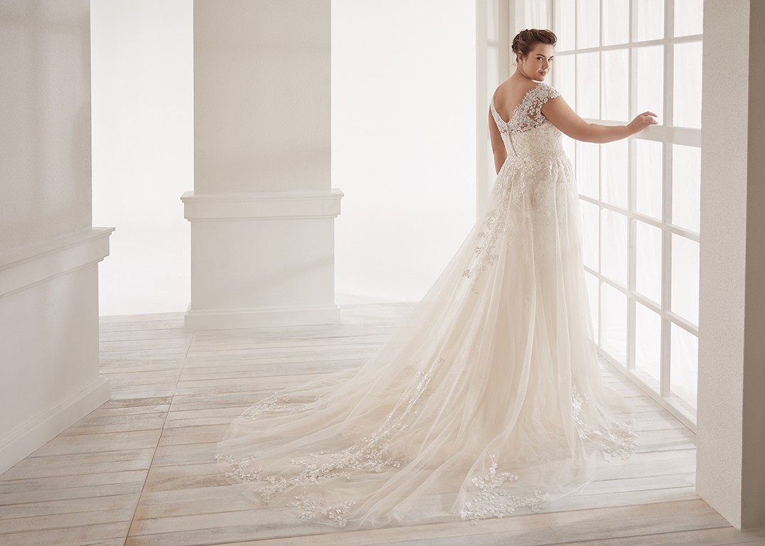 Vestidos de novia CVA20212 - WHITE ONE PLUS