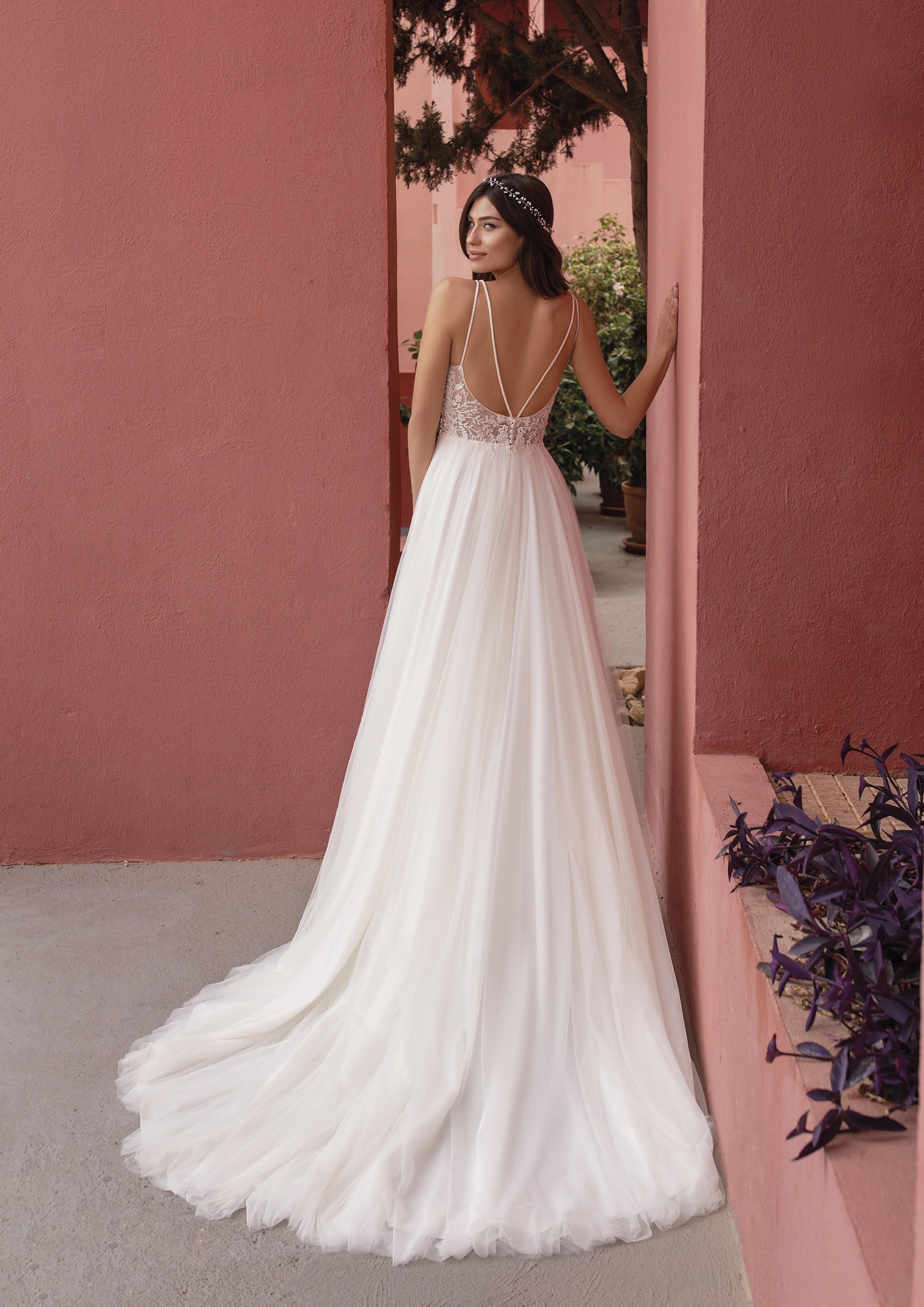 Vestidos de novia ENCHANTER - WHITE ONE