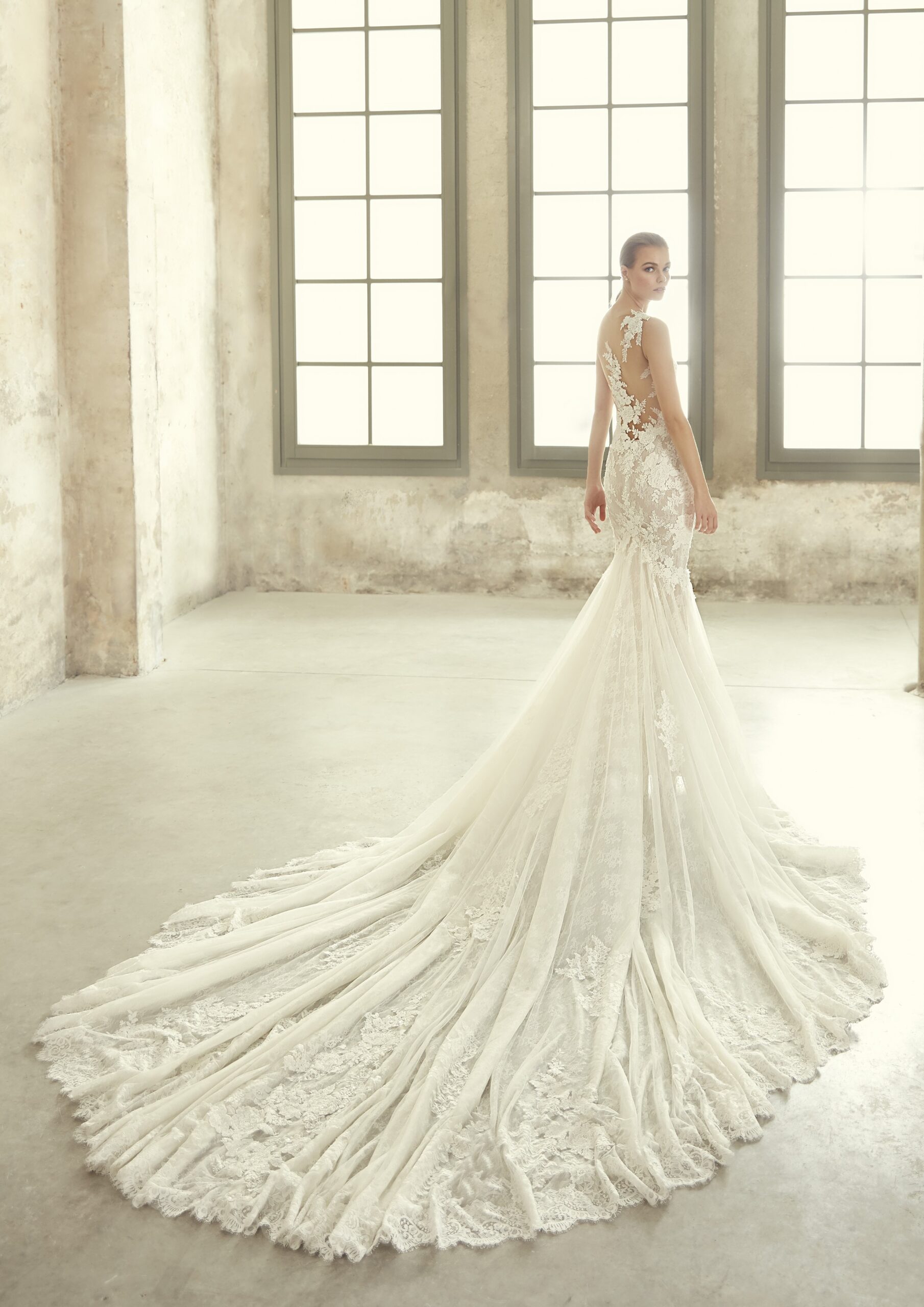 Vestidos de novia KALANIA - SAN PATRICK STUDIO