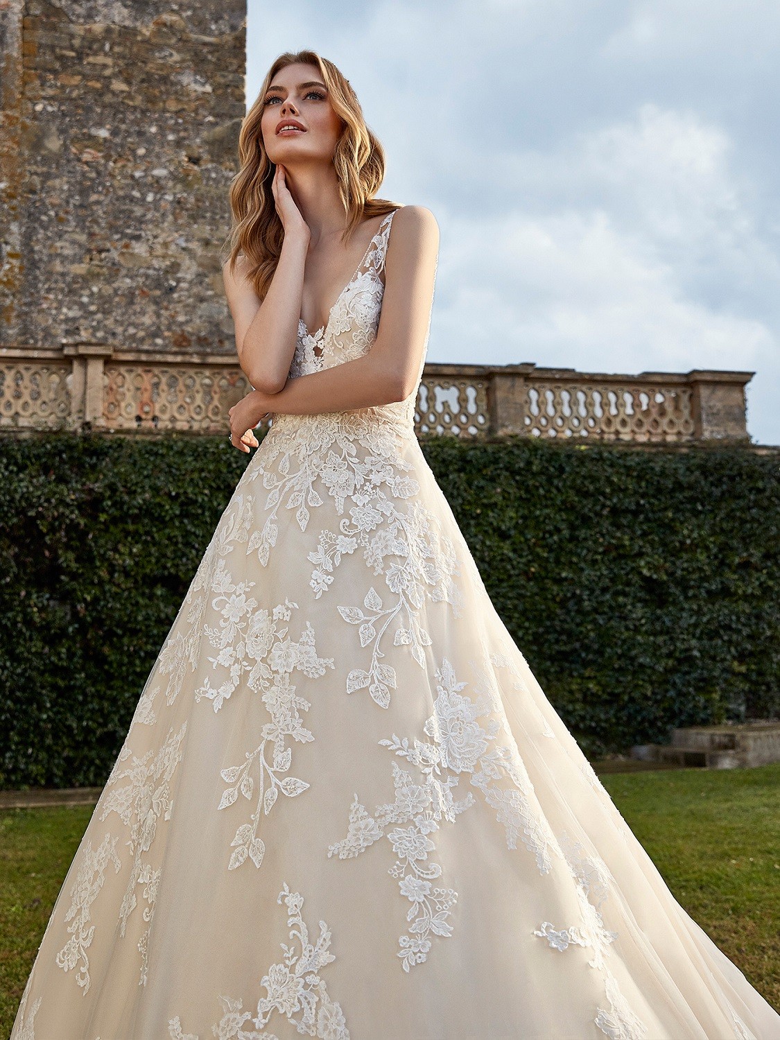 Vestidos de novia AMPURIAS - SAN PATRICK