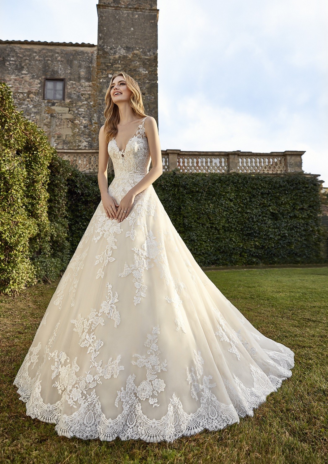 Vestidos de novia AMPURIAS - SAN PATRICK