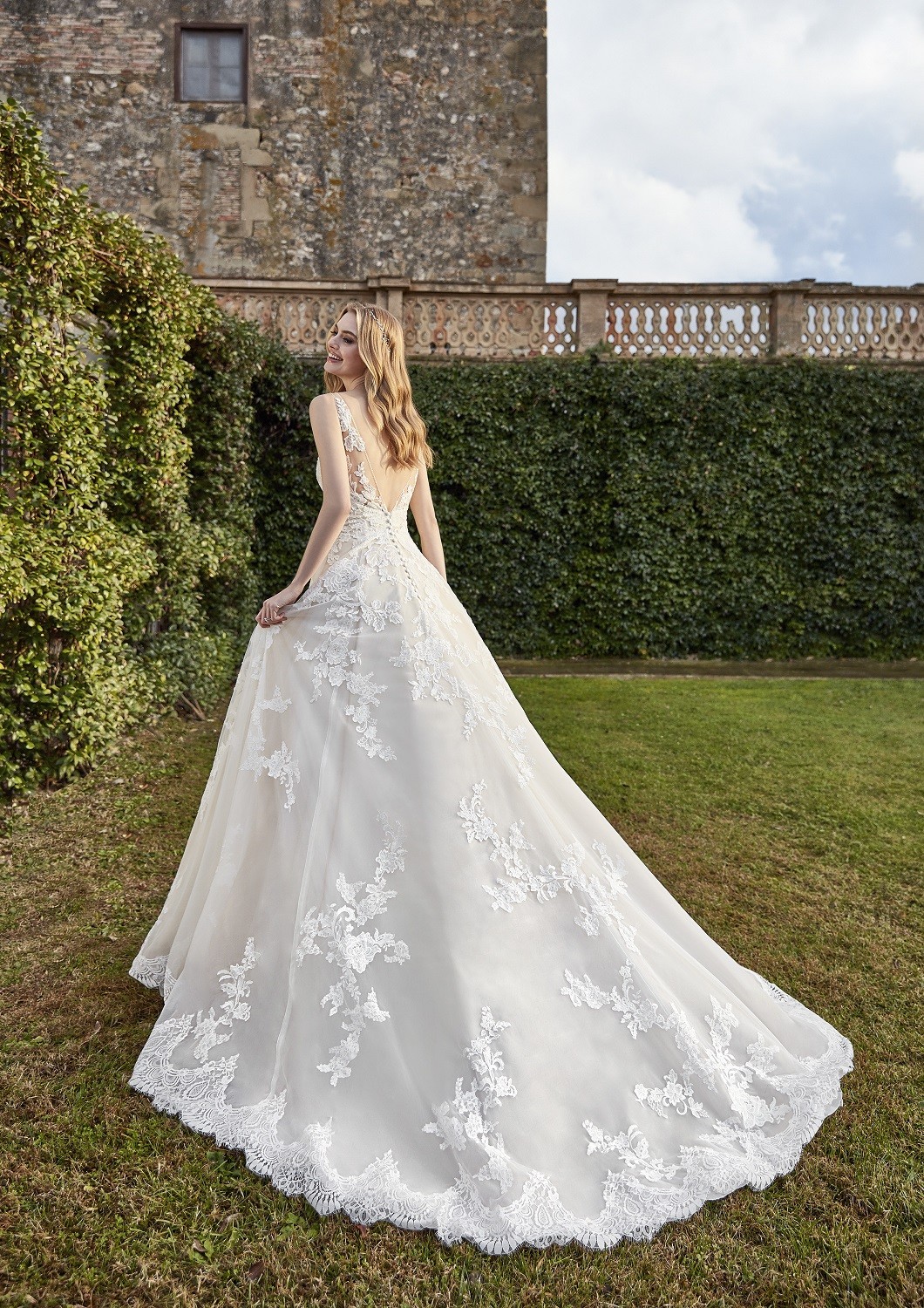Vestidos de novia AMPURIAS - SAN PATRICK