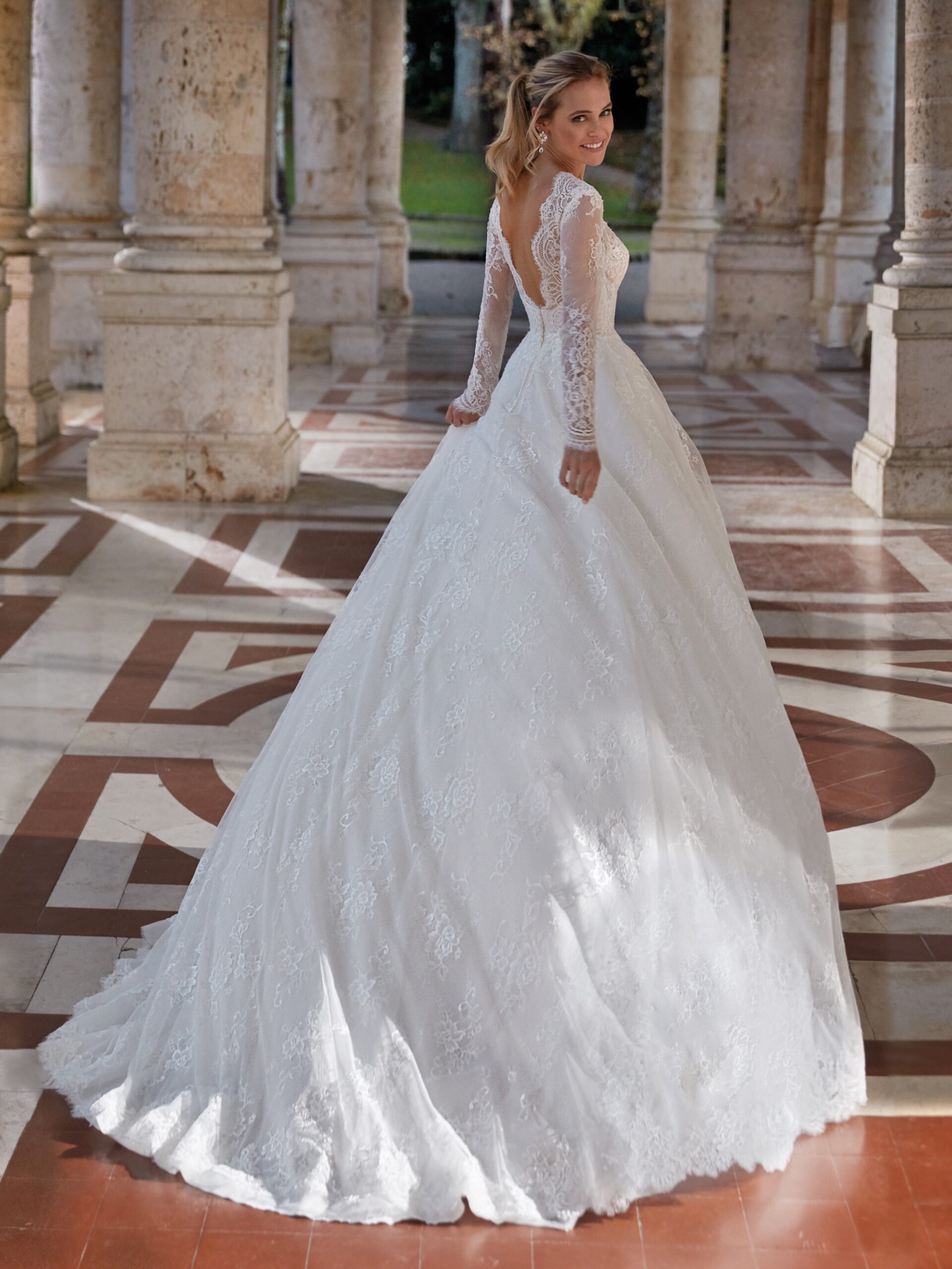 Vestidos de novia NI121B2 - NICOLE