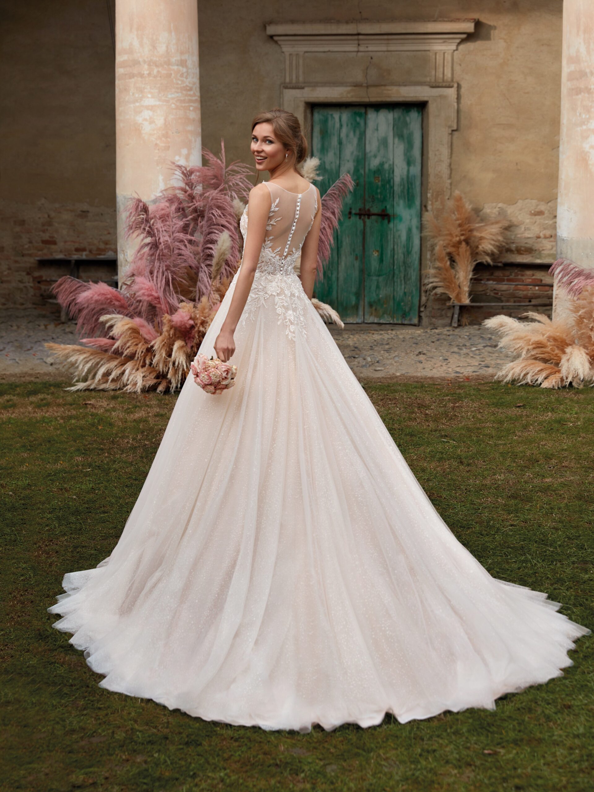 Vestidos de novia CO12126 - COLET