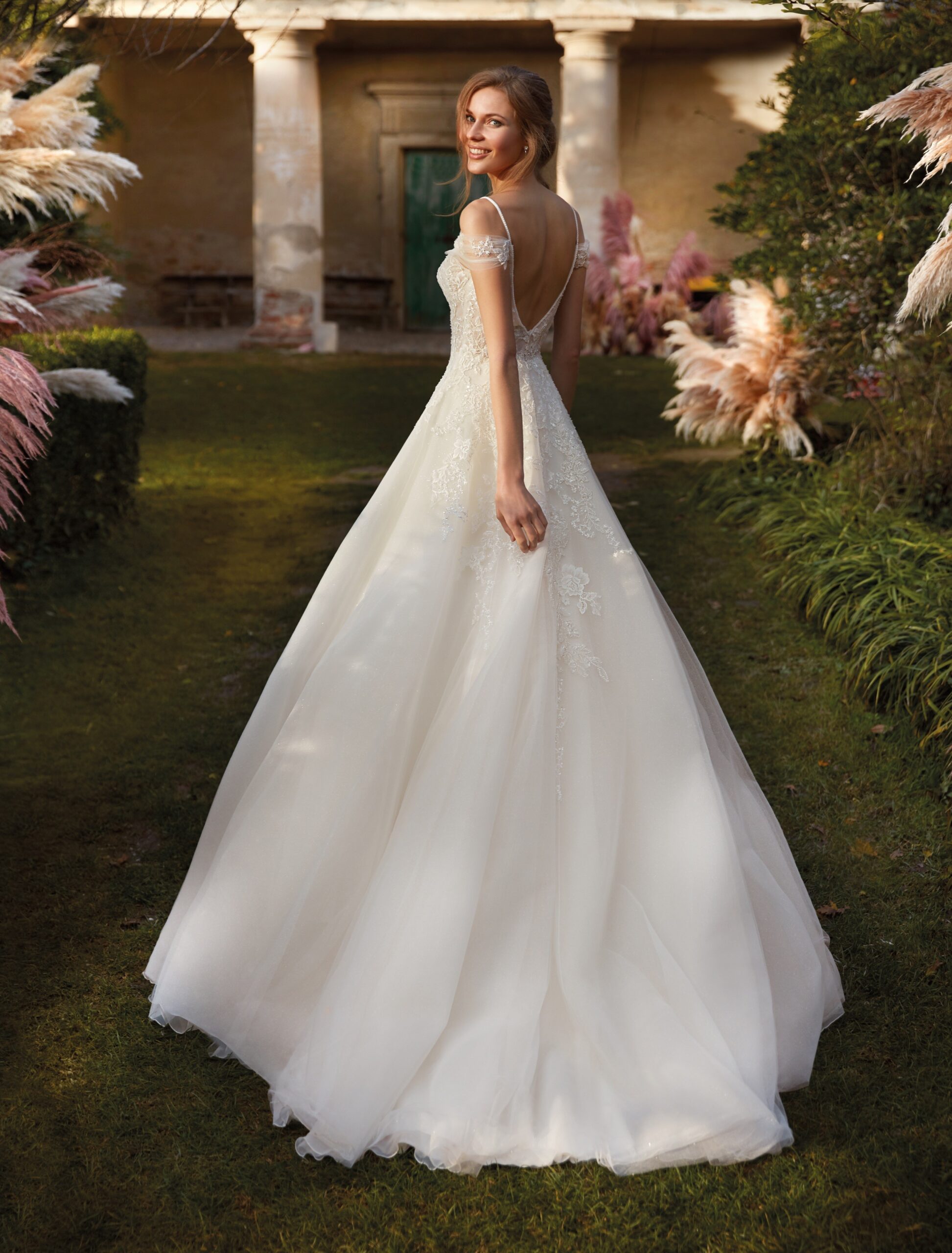 Vestidos de novia CO12161 - COLET