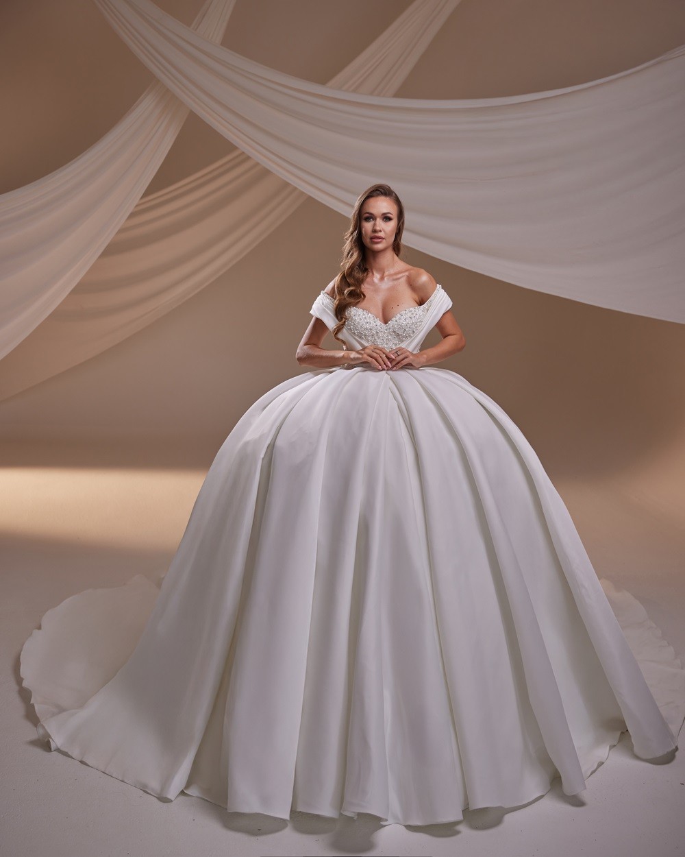 Vestidos de novia GRETA - QUEENS
