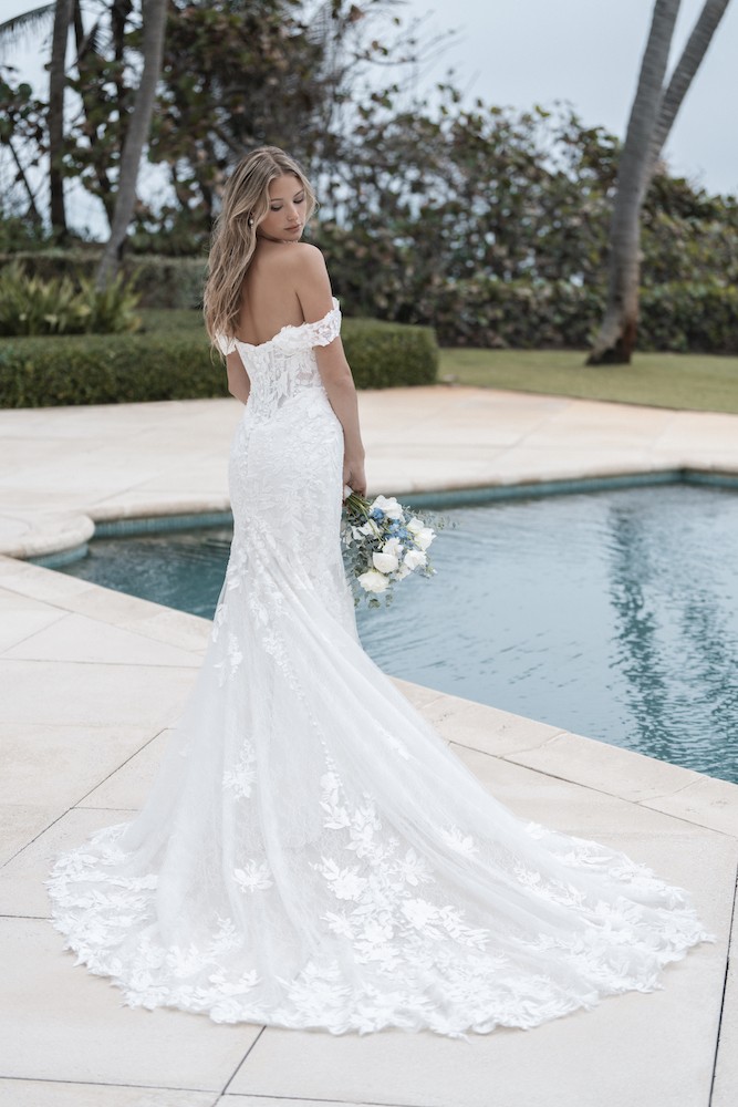 Vestidos de novia A1351 - ALLURE Bridal