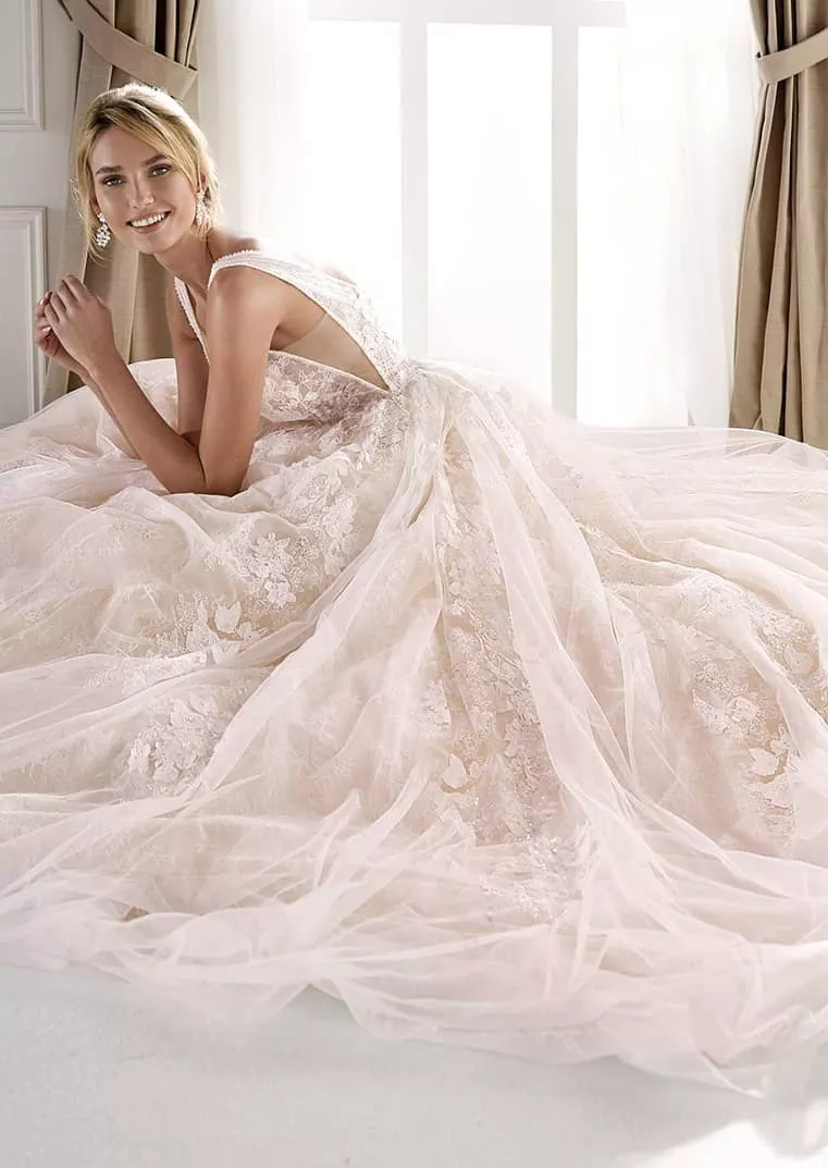 vestidos-de-novia-NIA2013-nicole