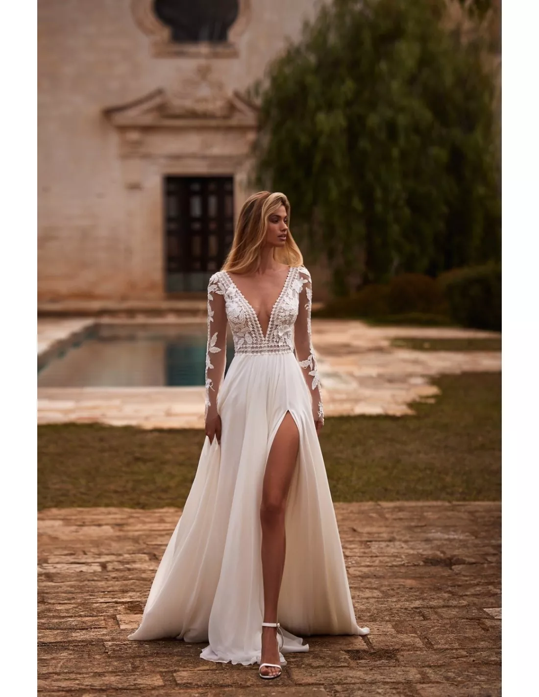 vestidos-de-novia-maeve-milla-nova