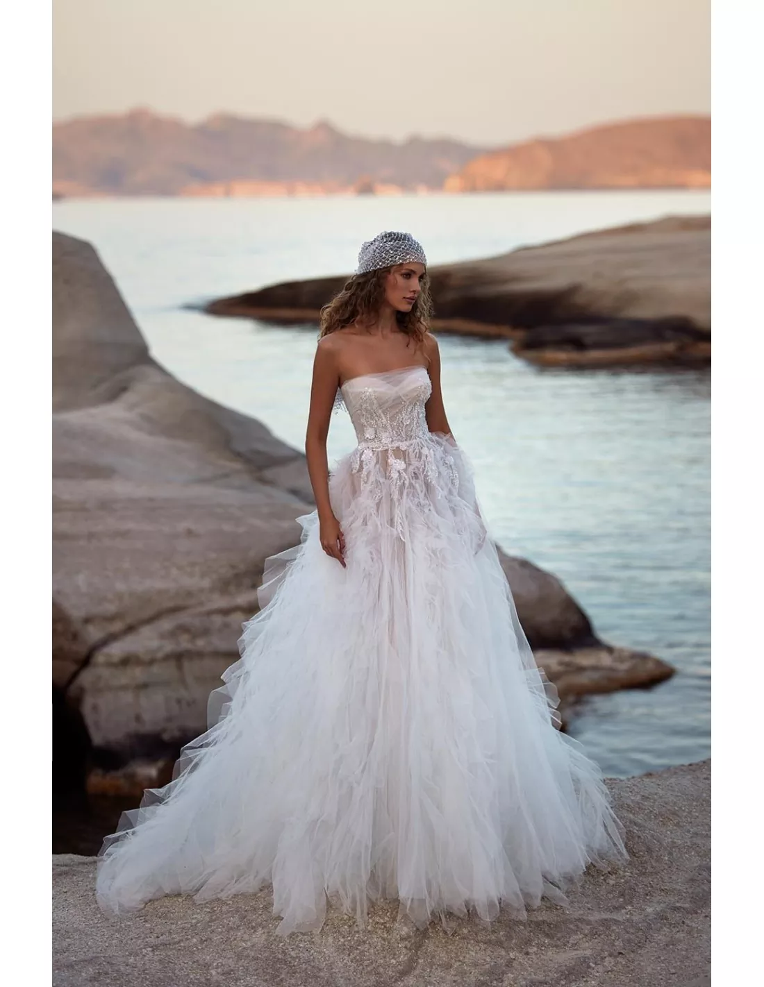 vestidos-de-novia-zoraida-milla-nova