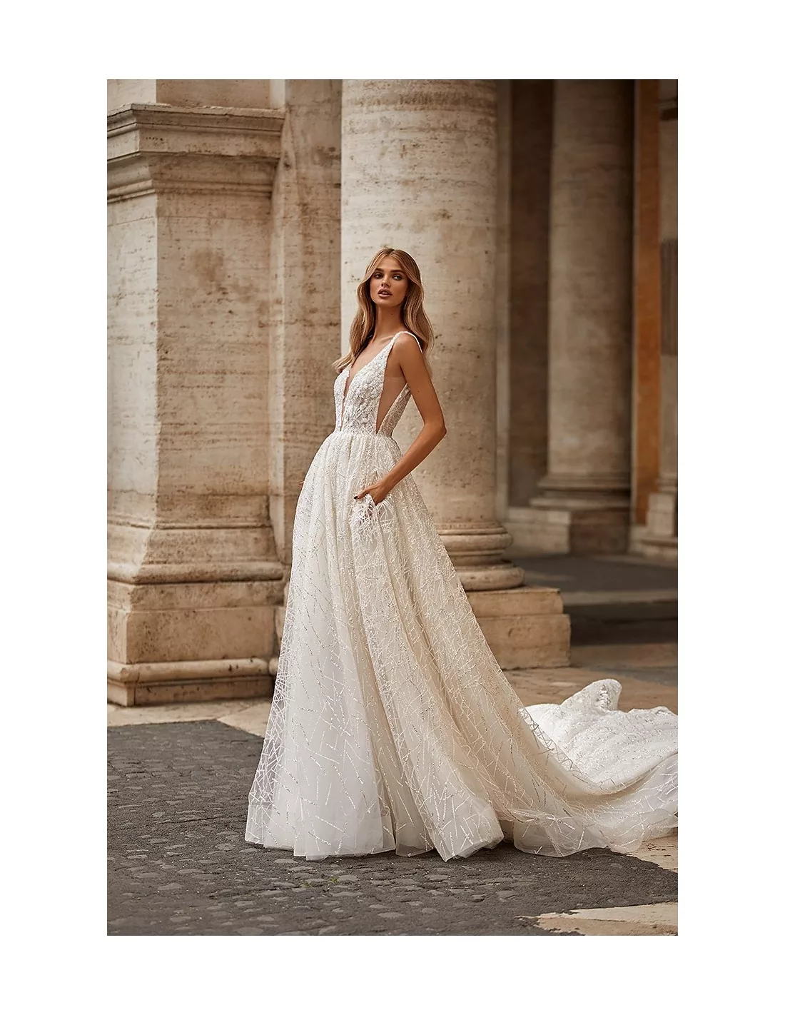 wedding-dresses-Neryssa-milla-nova