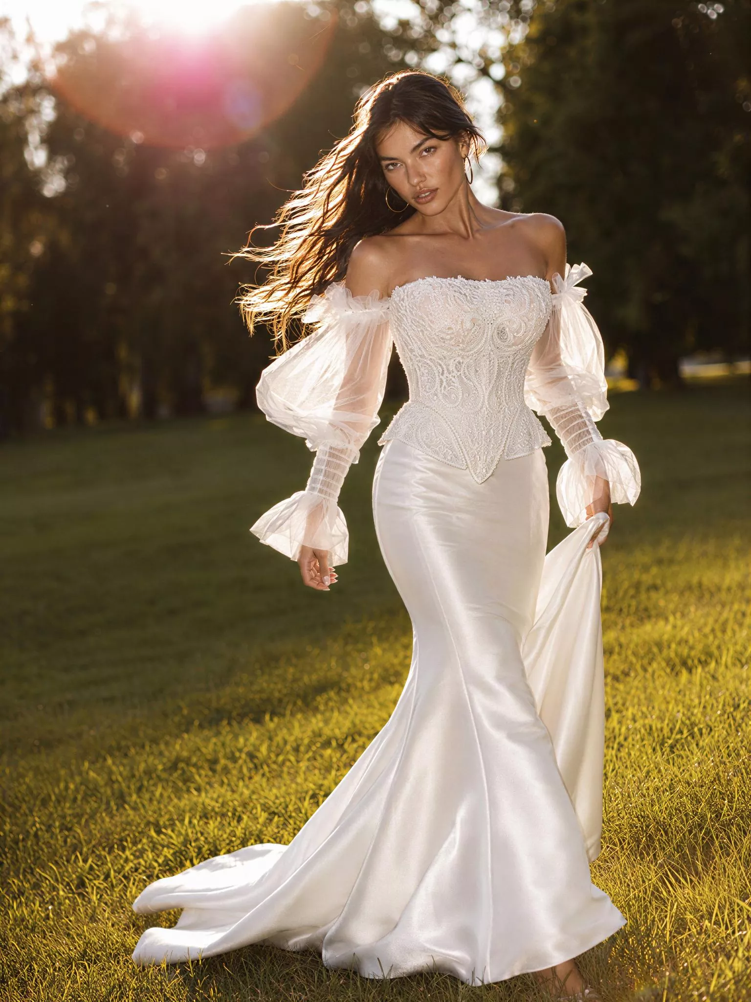 vestido-novia-aya-sedkaatelier-encaje-escotepalabradehonor-espaldarecta-frente-sedkanovias