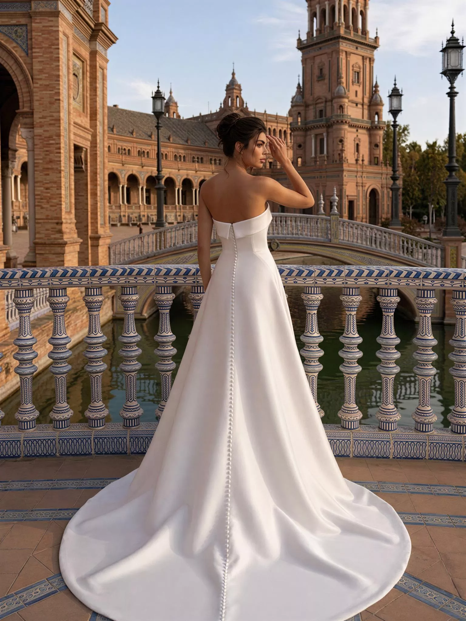 vestido-novia-halia-sedkaatelier-crepé-escotepalabradehonor-espaldarecta-sedkanovias
