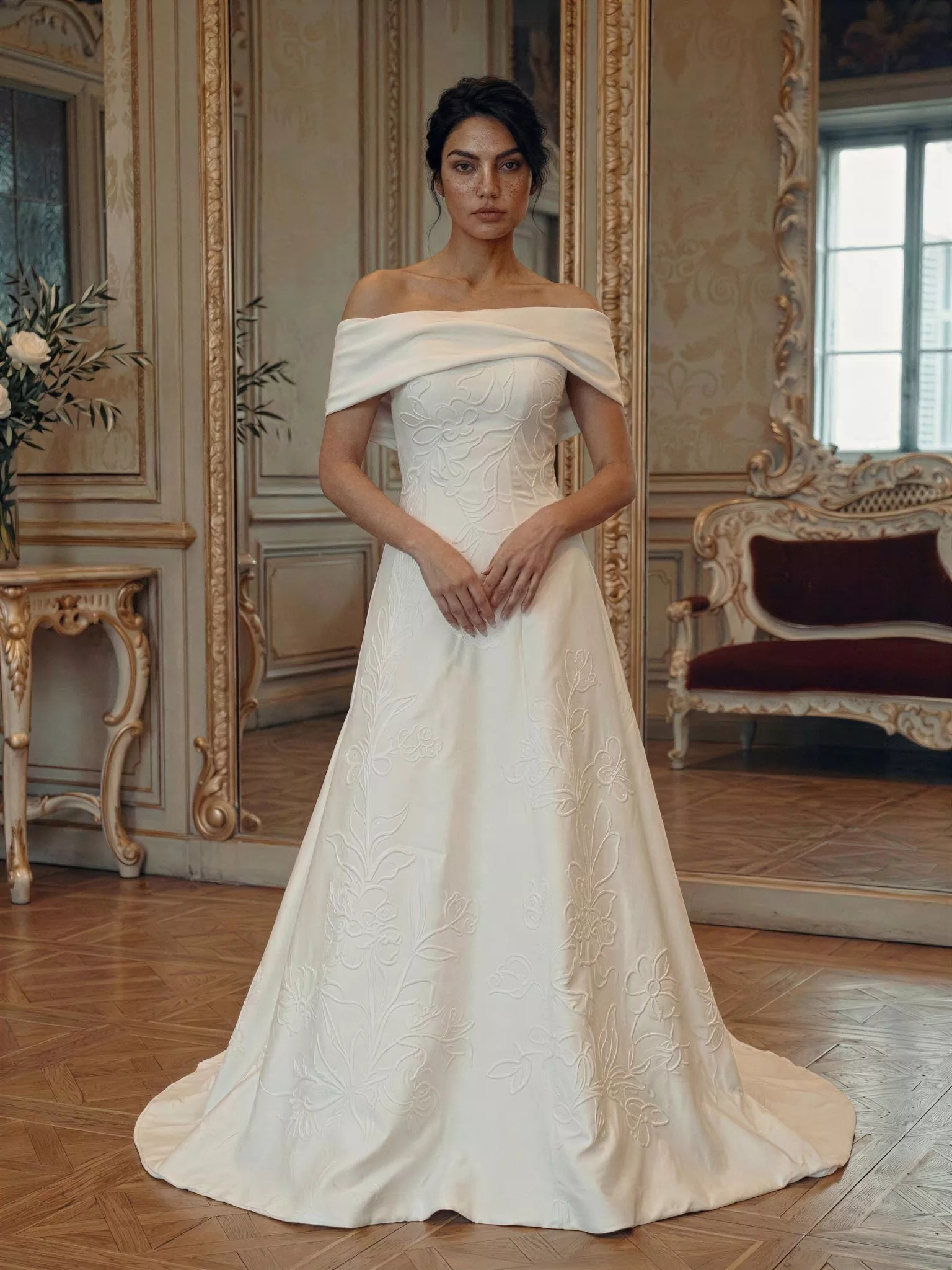 vestido-novia-itara-sedkaatelier-crepé-escotepalabradehonor-espaldapalabradehonor-fren-sedkanovias