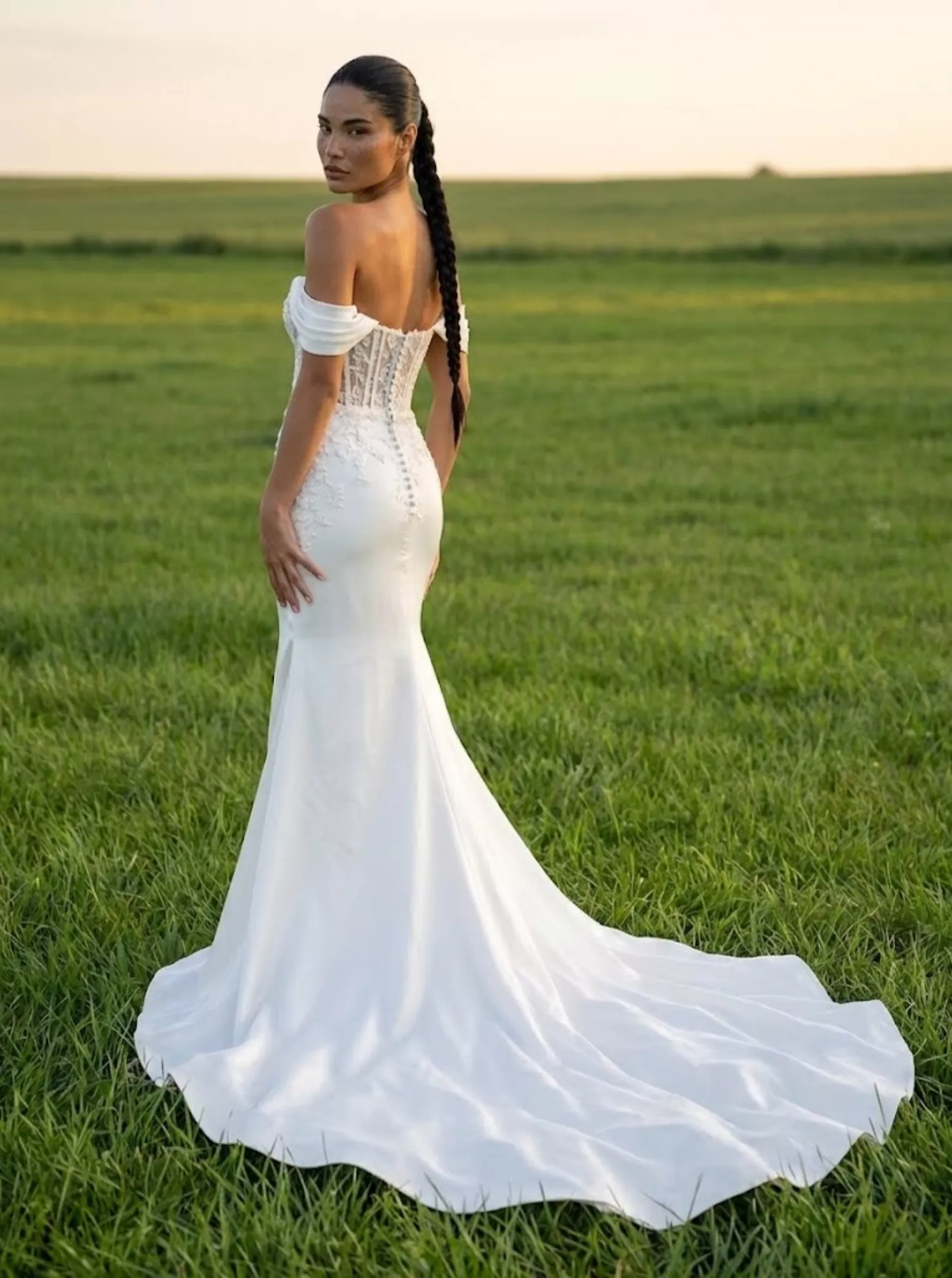 vestido-novia-itara-sedkaatelier-encaje-escotecorazón-espaldarecta-sedkanovias