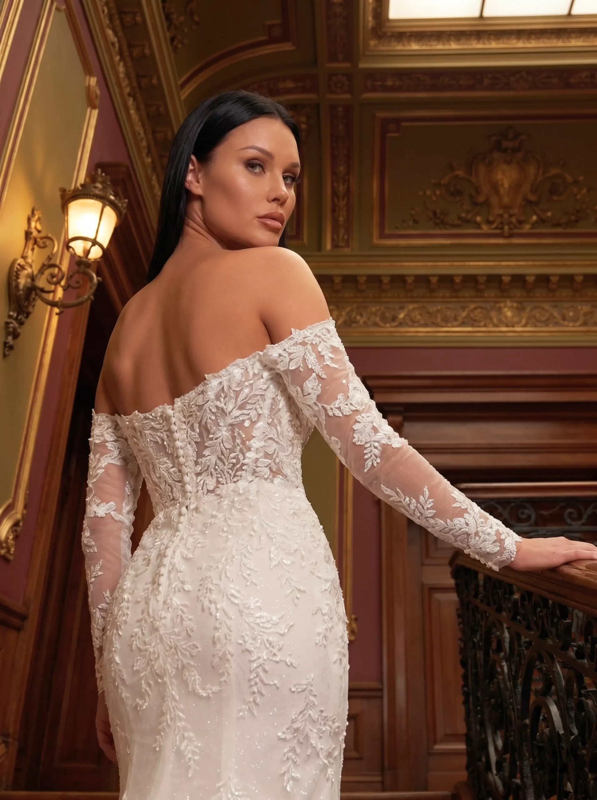 vestido-novia-marisma-sedkacouture-encaje-escoteenv-espaldaenv-detallespalda-sedkanovias