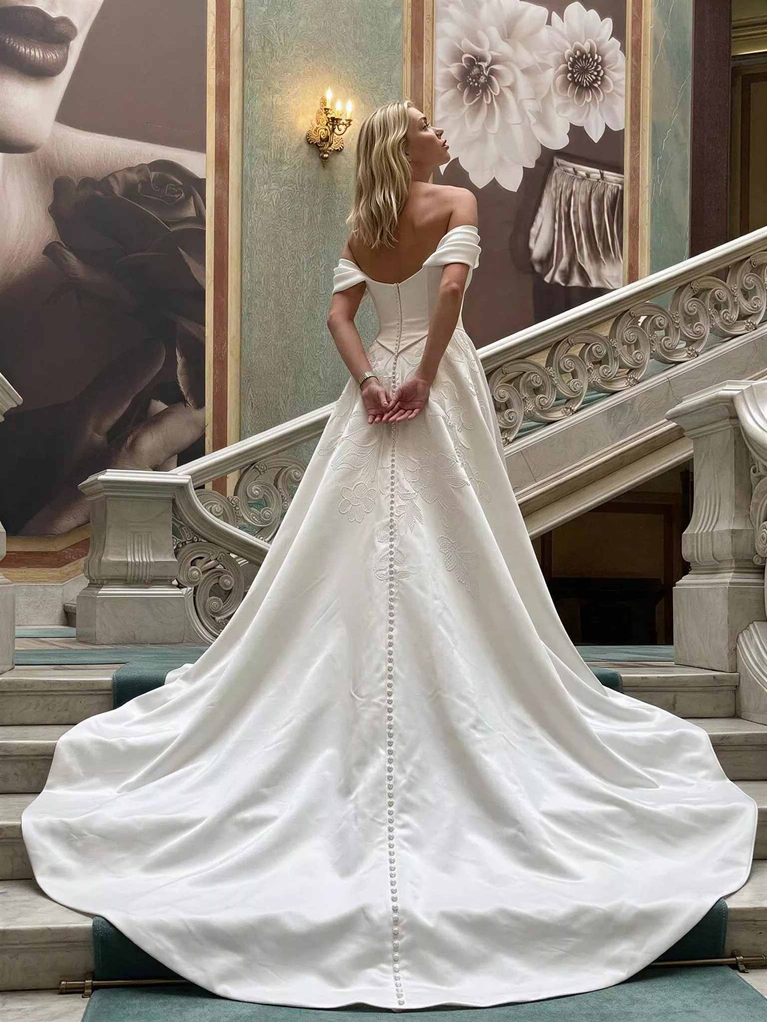 vestido-novia-mistral-sedkaatelier-escotepalabradehonor-espaldaenv-sedkanovias