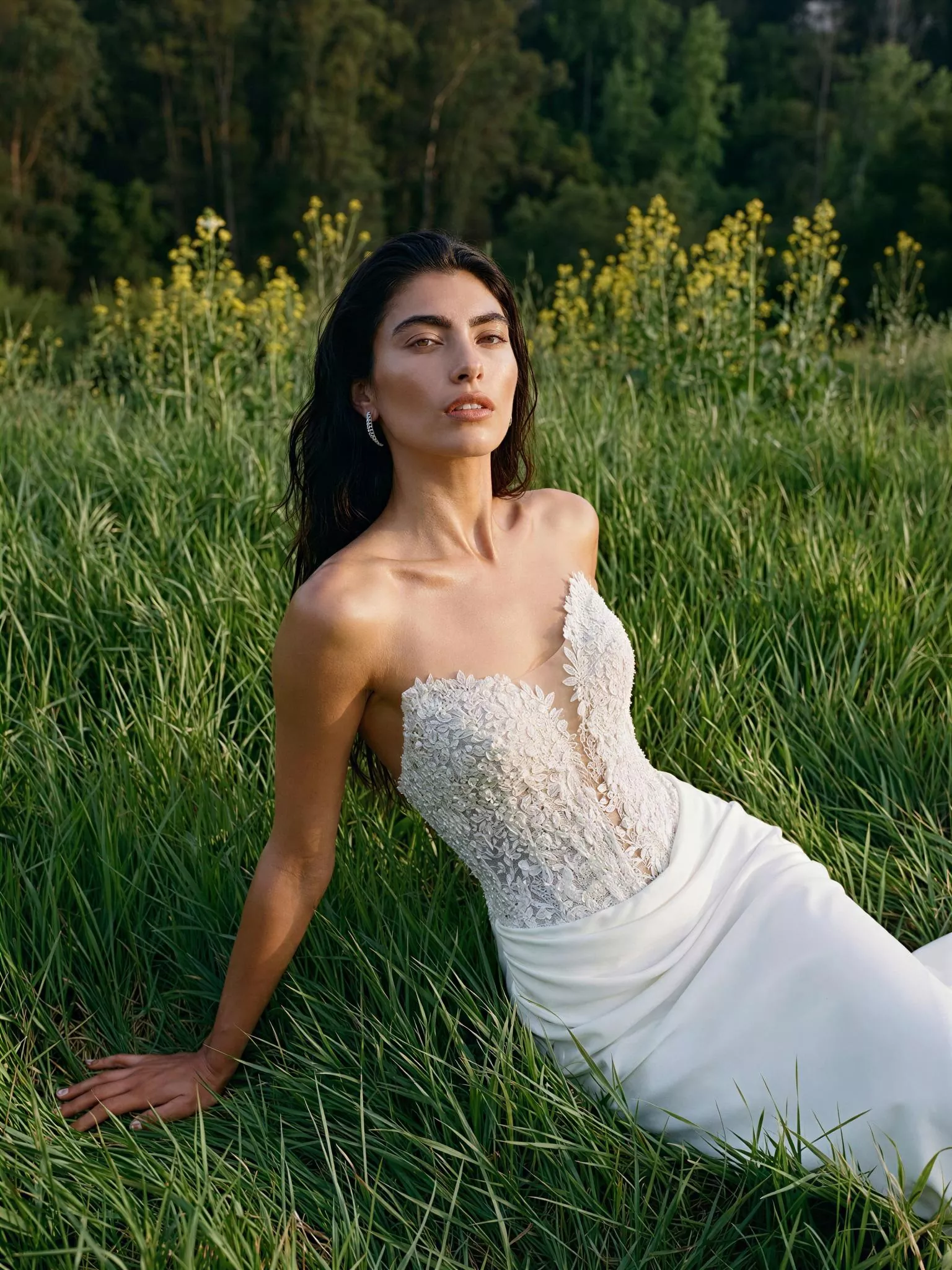 vestido-novia-rima-sedkaatelier-escotecorazón-espaldacorsé-editorial-sedkanovias