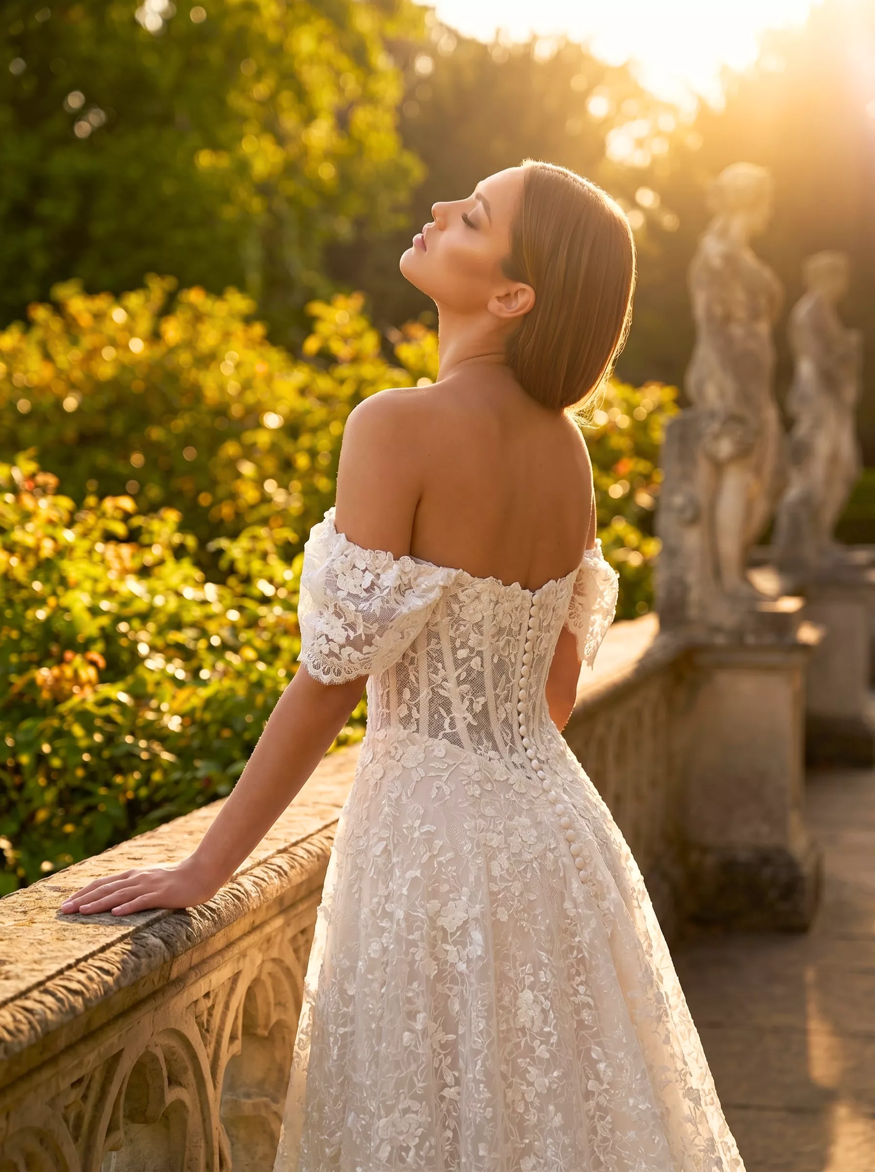 vestido-novia-serena-sedkacouture-encaje-palabradehonor-espaldarecta-detallespalda-sedkanovias