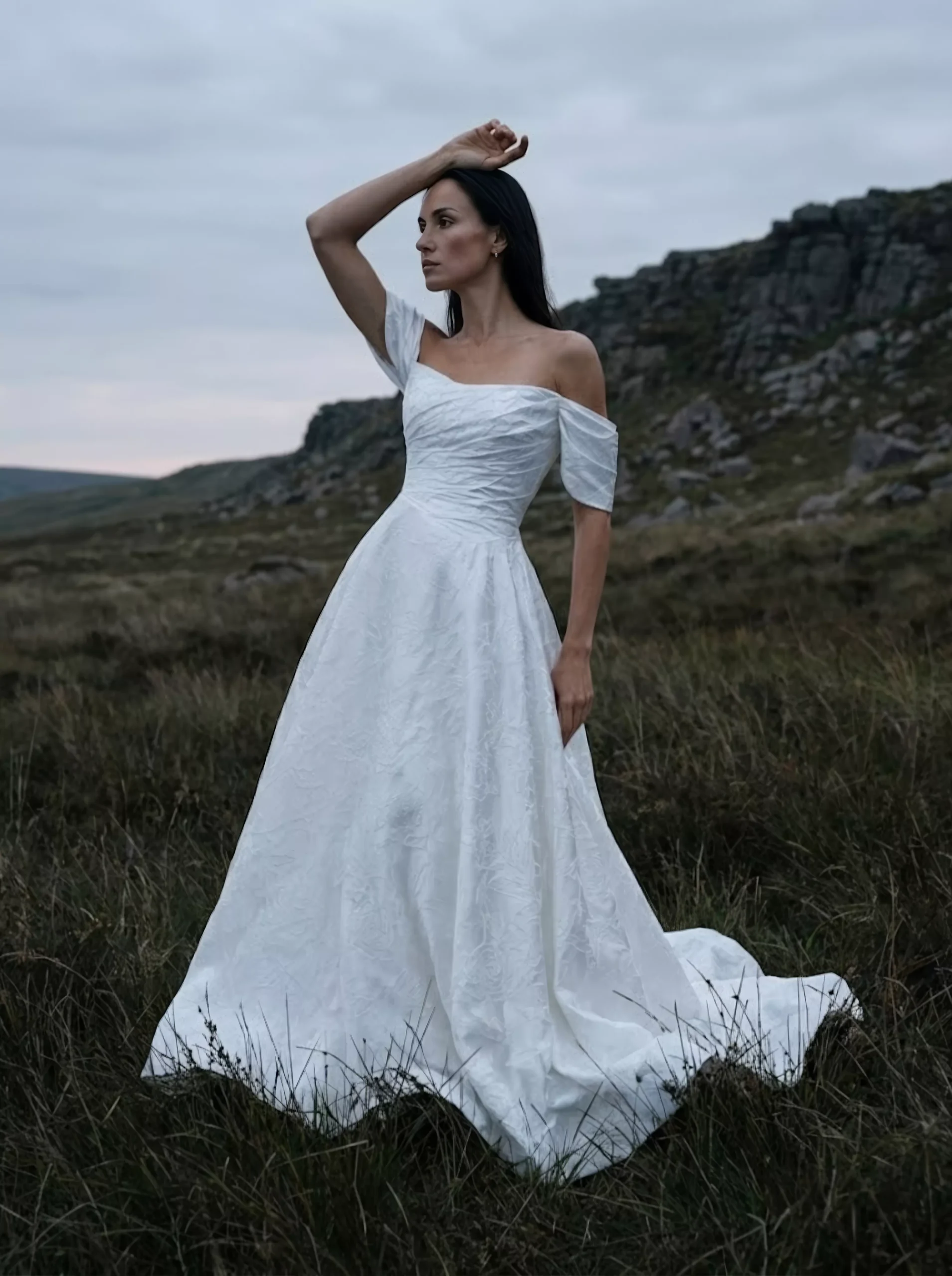 vestido-novia-soraya-sedkaatelier-escotepalabradehonor-espaldarecta-frente-sedkanovias