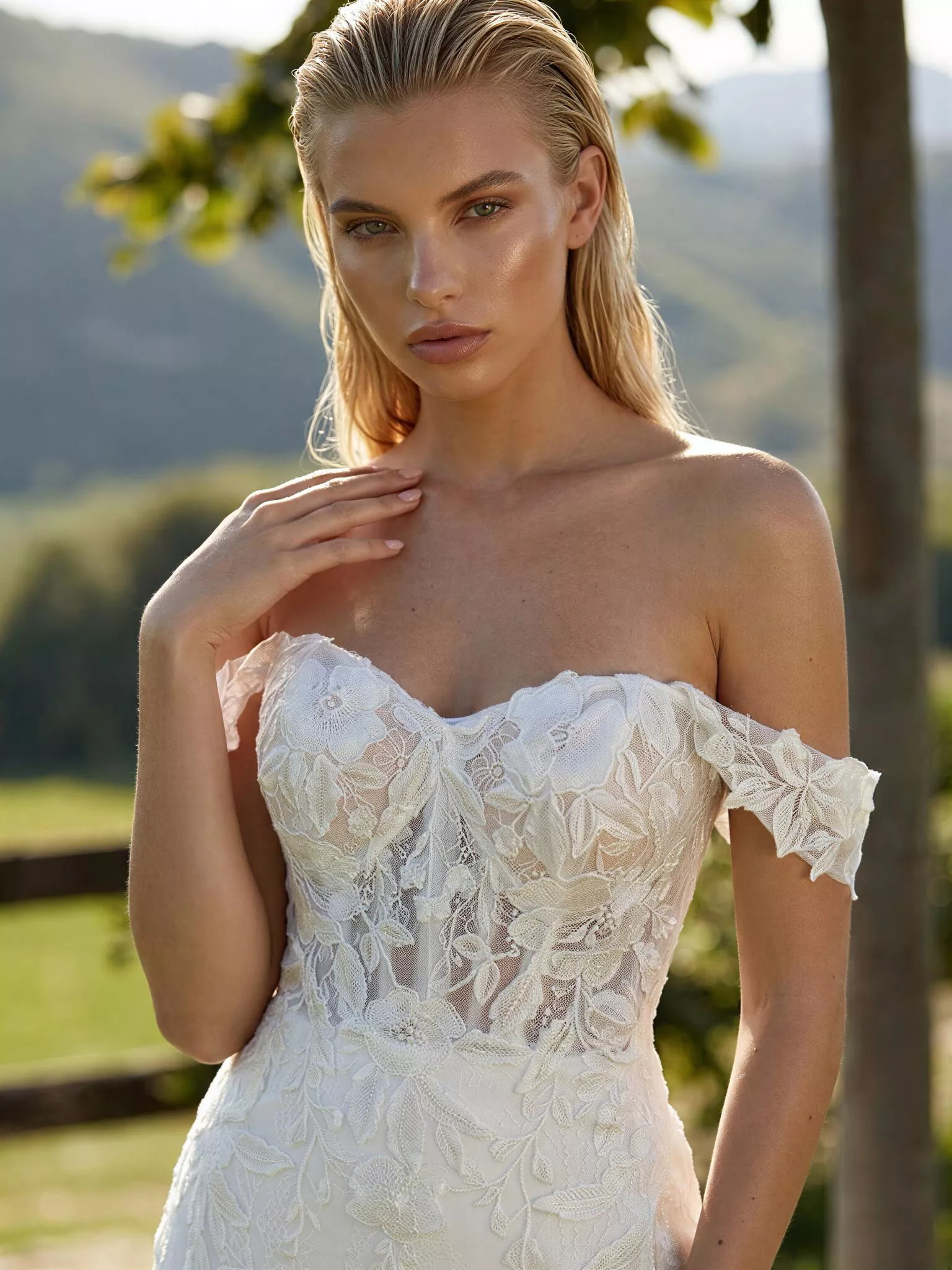 vestido-novia-soreliax-sedkaatelier-escotecorazón-espaldarecta-detalle-sedkanovias