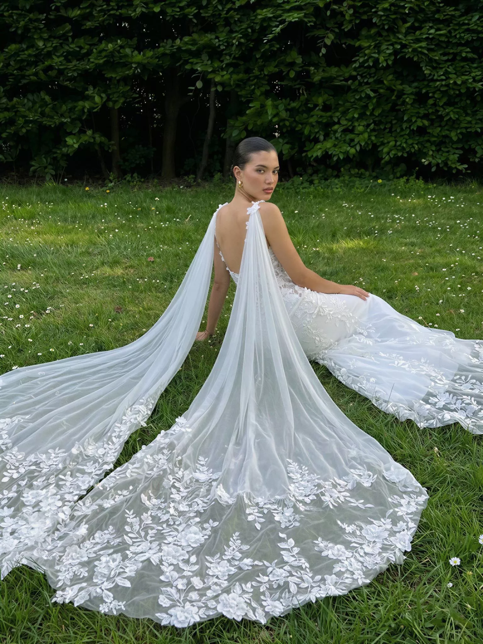 vestido-novia-sorelium-sedkacouture-encaje-escotecorazón-espaldaenv-sedkanovias