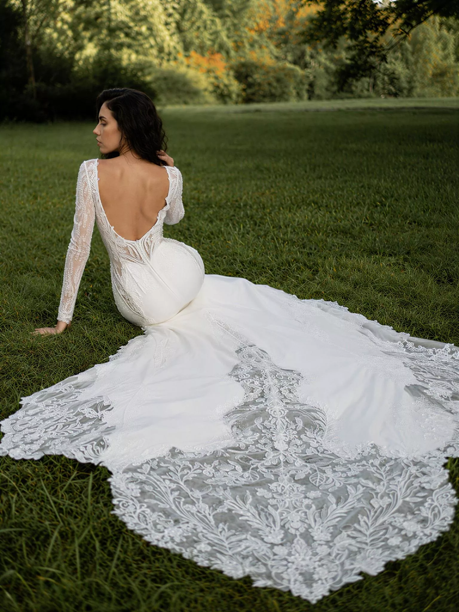 vestido-novia-toulouse-sedkaatelier-escoteenv-espaldaenu-sedkanovias