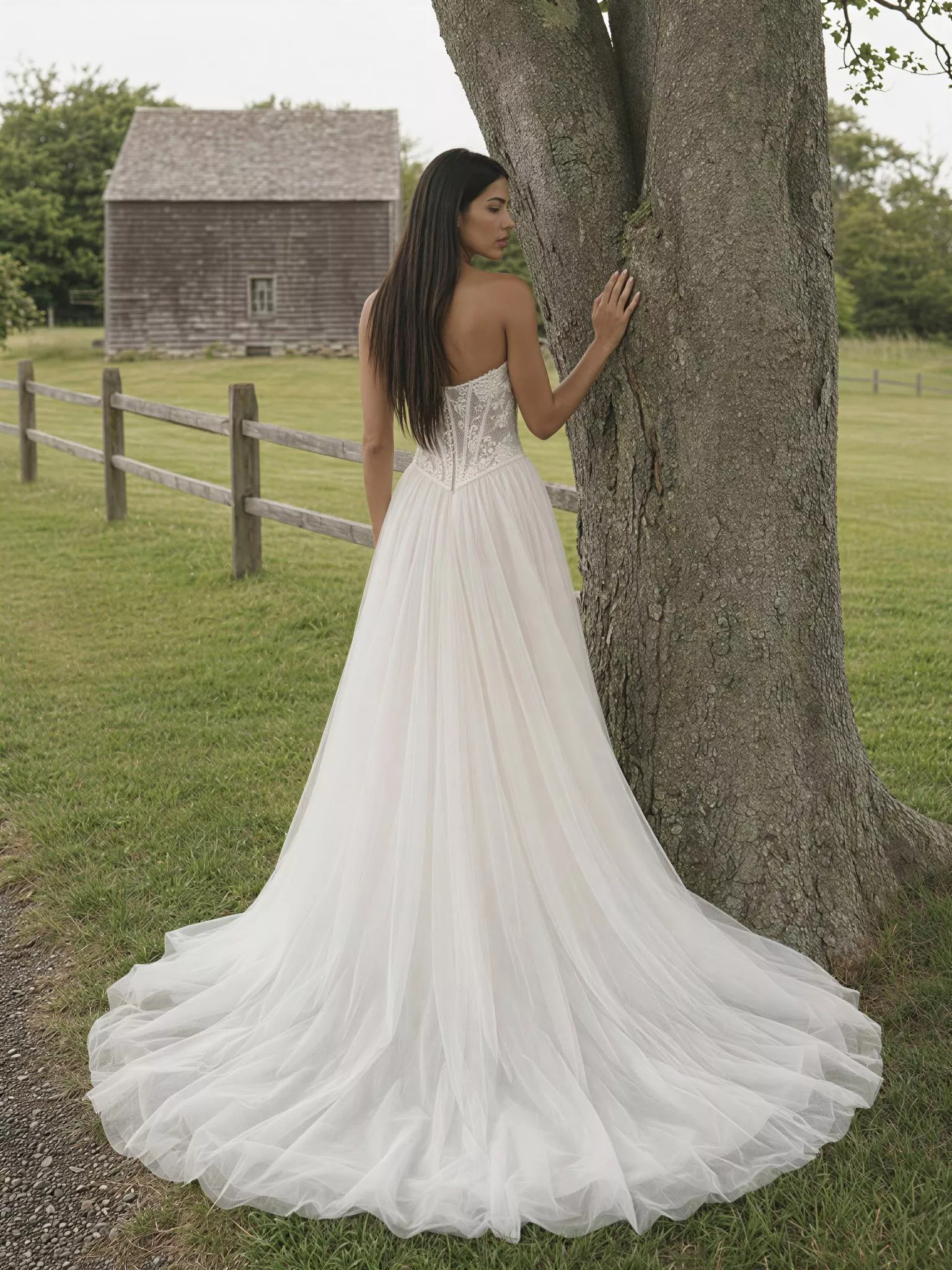 vestido-novia-vela-sedkaatelier-escotecorazón-espaldaenv-sedkanovias